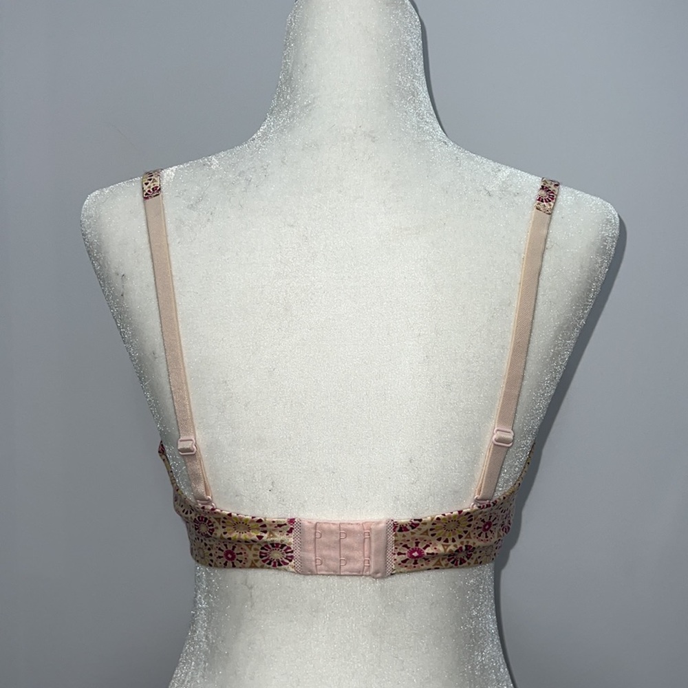 Secret Embrace Demi Bra - Picture 4 of 4